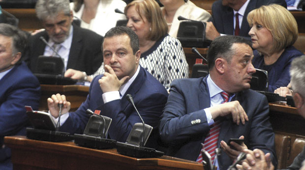 Дачић у Скупштини без паушала